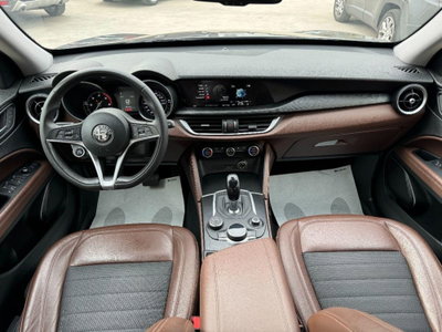Alfa Romeo Stelvio 2.2 t Intensa Q4 210cv auto (9)
