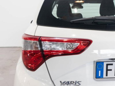 Toyota Yaris 1.5 Hybrid 5 porte Y20 Bitone (8)