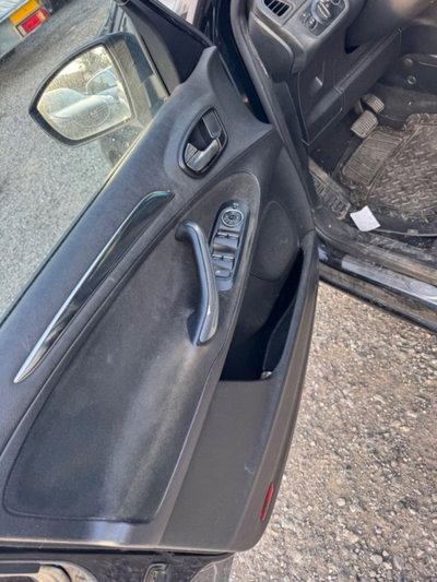 Ford S-Max 2.0 TDCi 140CV Titanium DPF (10)