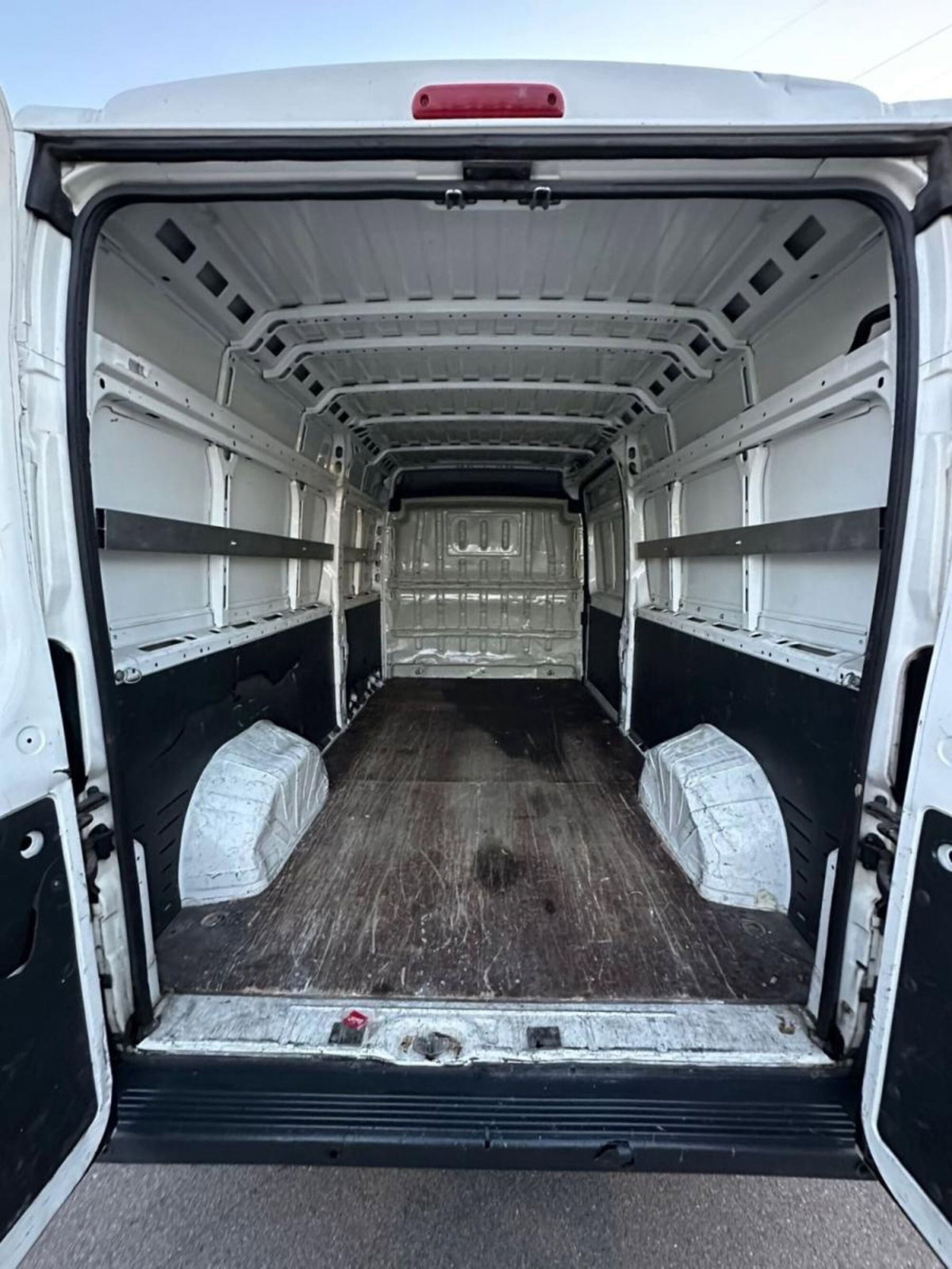 Citroen Jumper Furgone 35 2.2 HDi/130 PLM-TA Furgone (12)