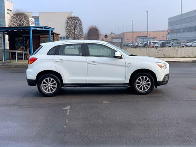 Mitsubishi ASX 1.8 DI-D 150 CV 4WD Intense Panoramic (17)