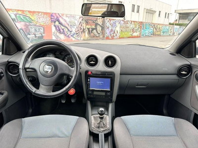 SEAT Ibiza 1.4 16V 5p. Xplod (11)