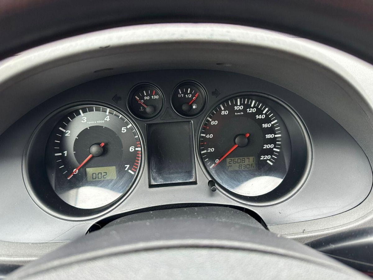 SEAT Ibiza 1.4 16V 5p. Xplod (8)