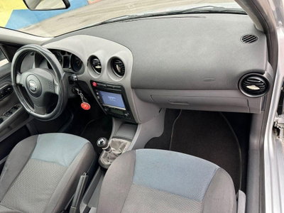 SEAT Ibiza 1.4 16V 5p. Xplod (9)