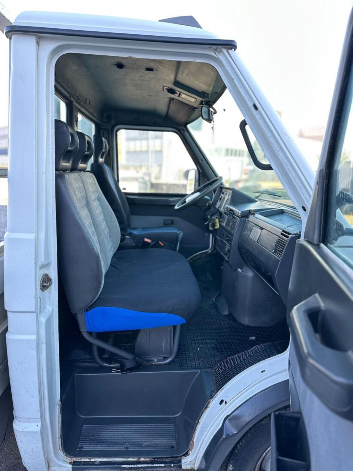 Iveco Daily Telaio 35.12 2.8 TDI PC Cabinato Classic (10)