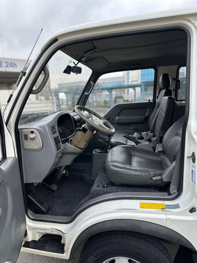 Kia K2500 2.5 TDI DC Autocarro (6)