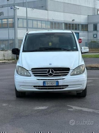 Mercedes-Benz Vito 3.0 122 CDI Kombi Shuttle Long usato
