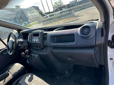Opel Vivaro Furgone 27 1.6 CDTI 115CV PC-TN Combi (10)