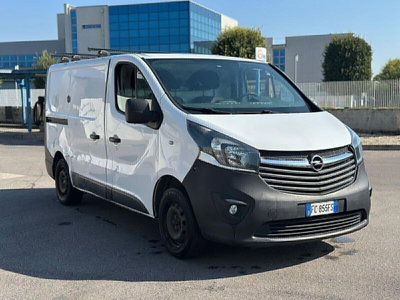 Opel Vivaro Furgone 27 1.6 CDTI 115CV PC-TN Combi (2)
