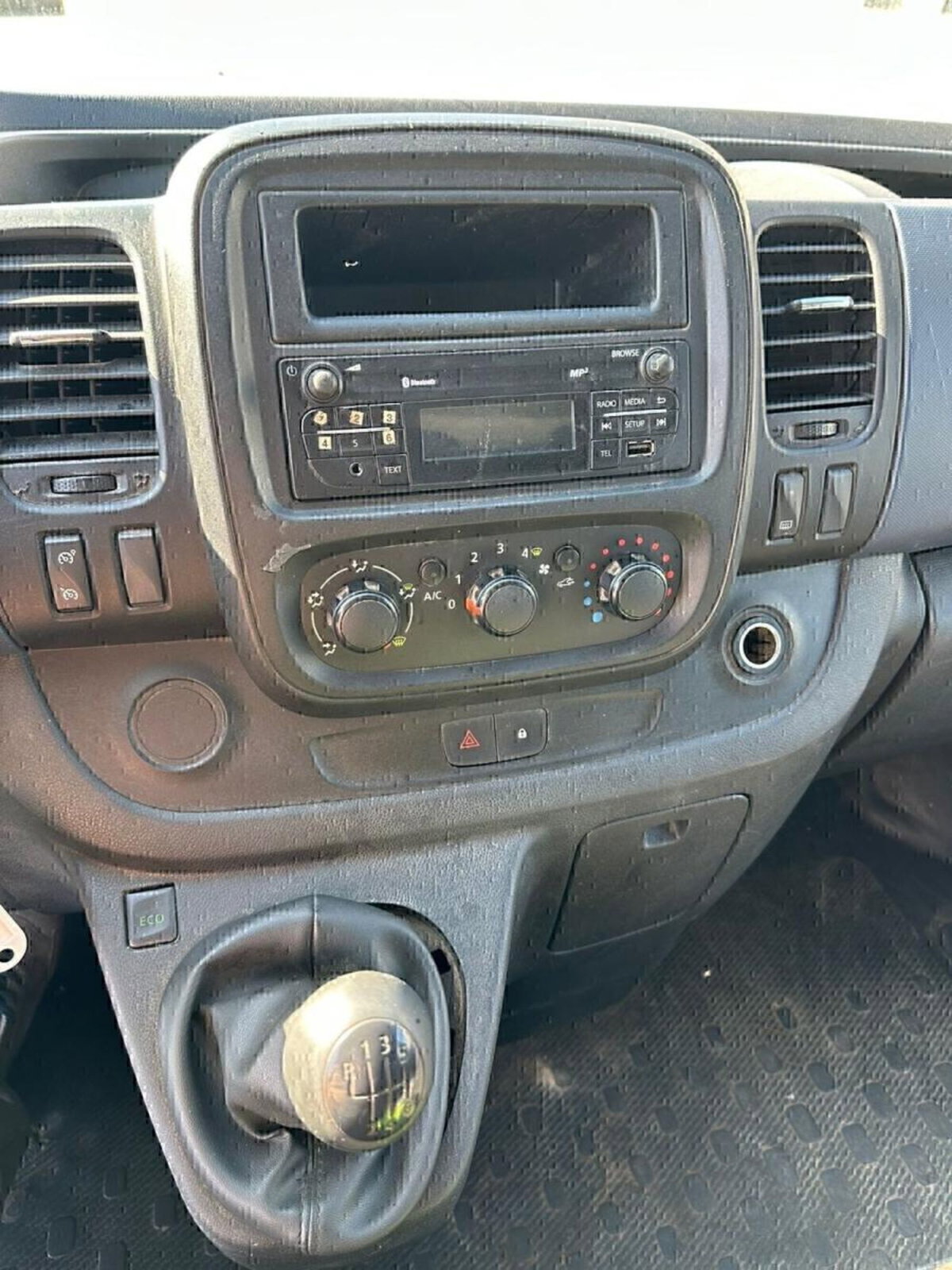 Opel Vivaro Furgone 27 1.6 CDTI 115CV PC-TN Combi (7)