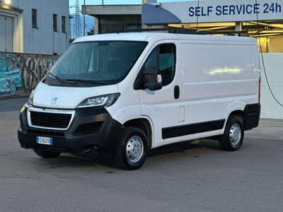 Peugeot Boxer Furgone 328 2.2 BlueHDi 120 S&S PC-TN Furgone Premium usato
