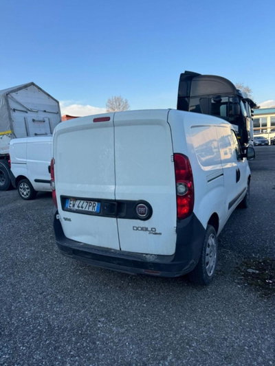 Fiat Doblò Furgone 1.4 T-Jet Natural Power PL-TN Cargo Maxi Lamierato (3)