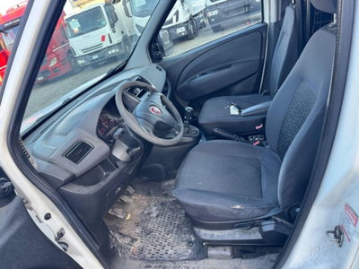 Fiat Doblò Furgone 1.4 T-Jet Natural Power PL-TN Cargo Maxi Lamierato (6)