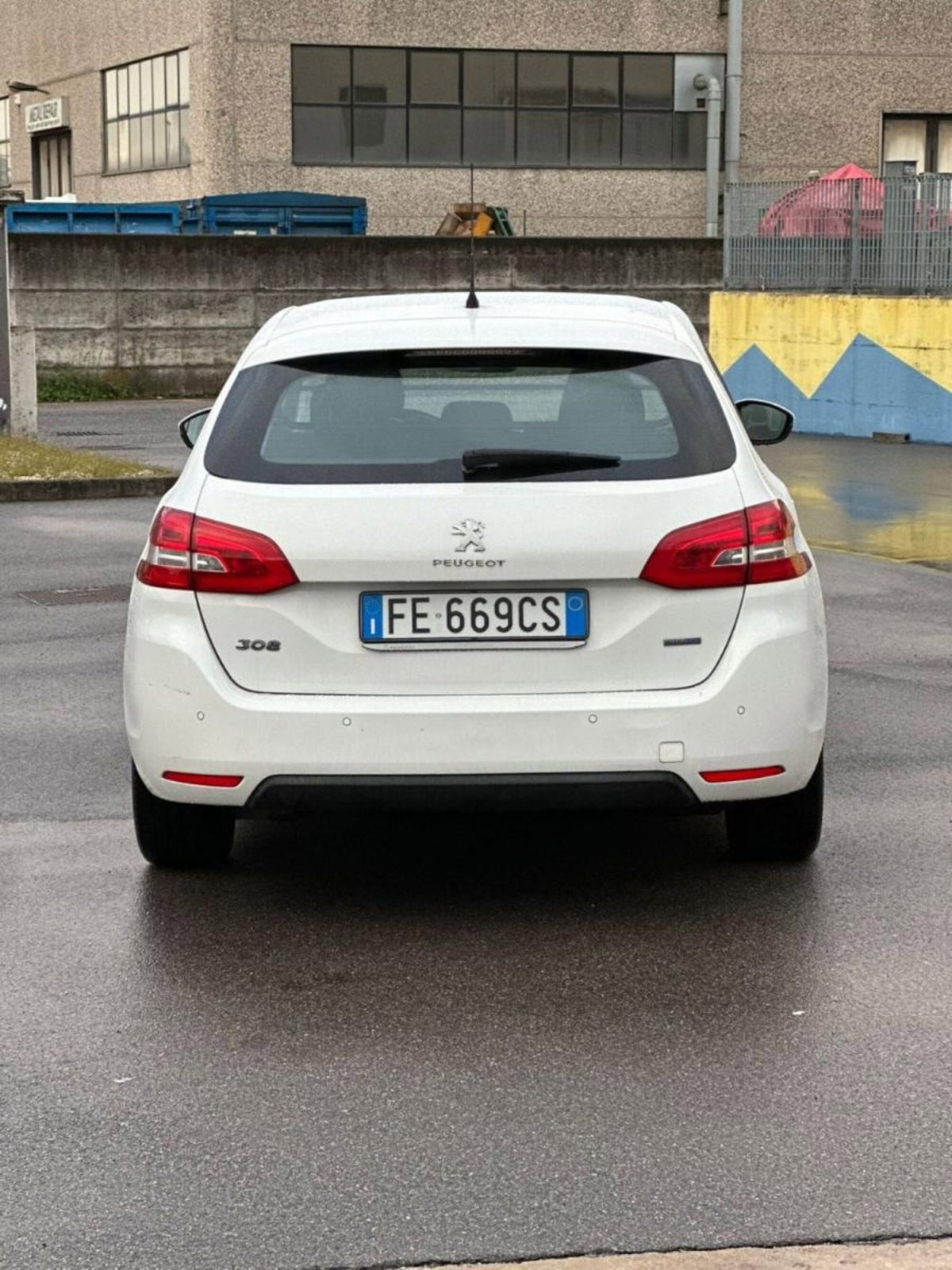 Peugeot 308 BlueHDi 120 S&S EAT6 GT Line (9)