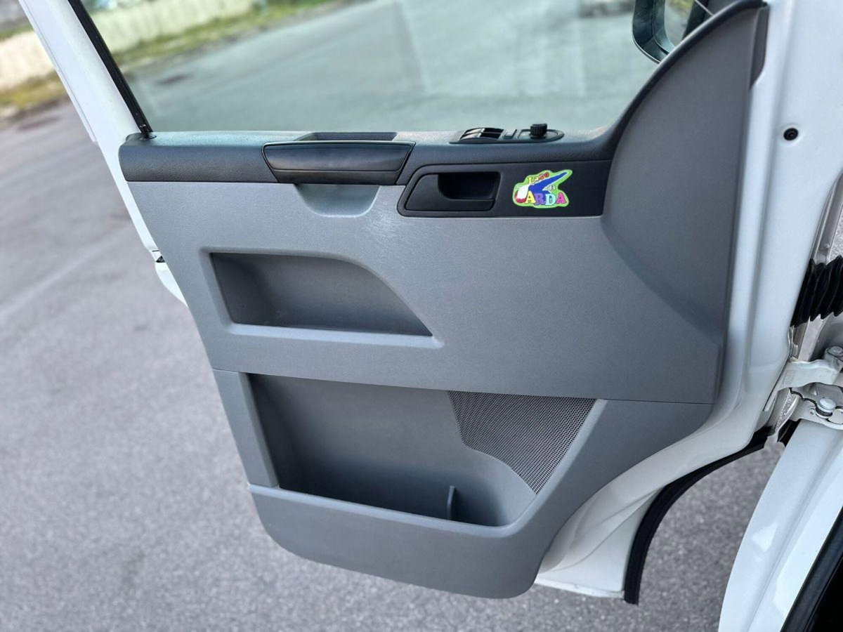 Volkswagen Veicoli Commerciali Transporter Transporter kombi 2.0 tdi 150cv L2 (9)