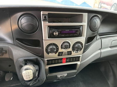 Iveco Daily Telaio 35C17 3.0 HPT PL-RG Cabinato (7)