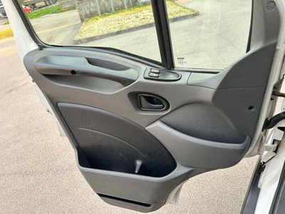 Iveco Daily Telaio 35C17 3.0 HPT PL-RG Cabinato (9)
