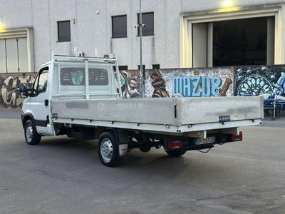 Iveco Daily Telaio 35S12 2.3 Hpi PC Cabinato (4)