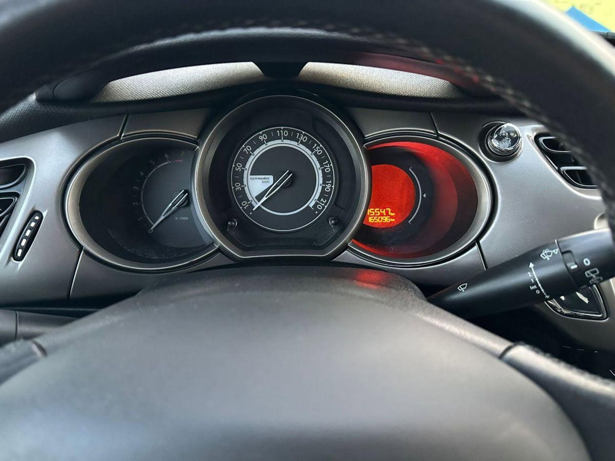 Citroen C3 PureTech 82 Exclusive (6)