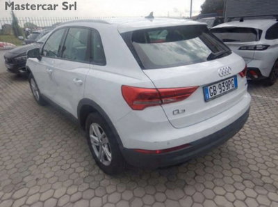 Audi Q3 40 2.0 tfsi Business quattro s-tronic (3)