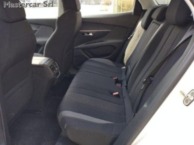 Peugeot 3008 BlueHDi 130 S&S Business (8)