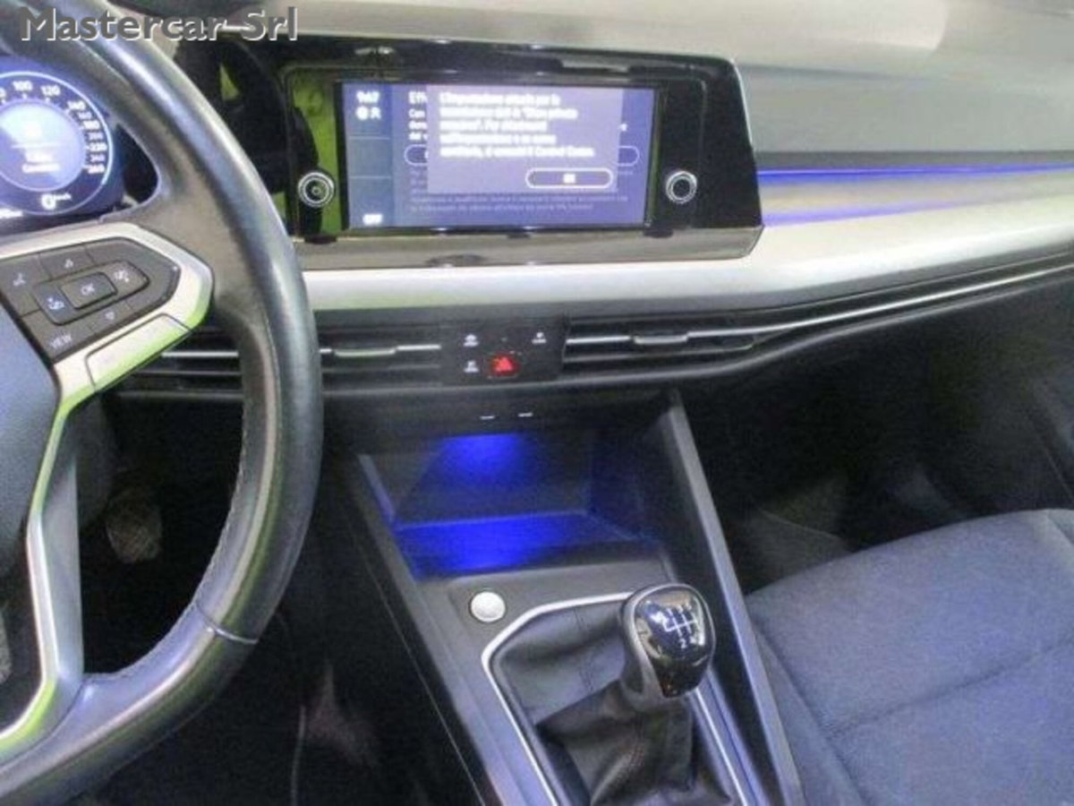 Volkswagen Golf 2.0 tdi Life 115cv (7)