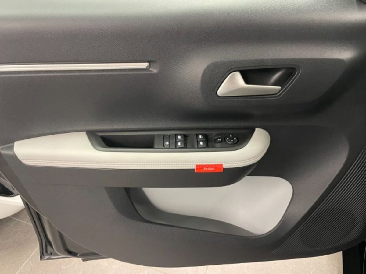 Citroen C3 1.2 turbo Max 100cv s&s (17)