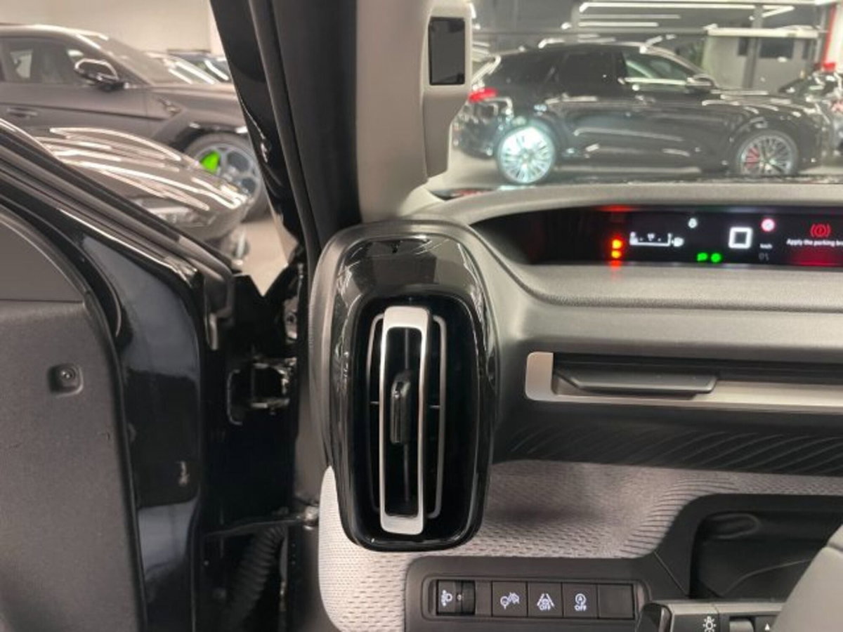 Citroen C3 1.2 turbo Max 100cv s&s (19)