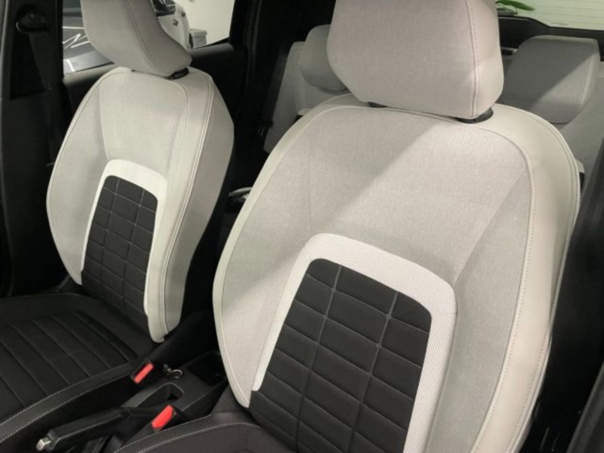 Citroen C3 1.2 turbo Max 100cv s&s (5)
