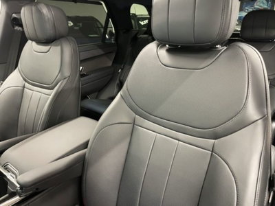 Land Rover Range Rover Sport 3.0D l6 300 CV HSE Dynamic Stealth (6)