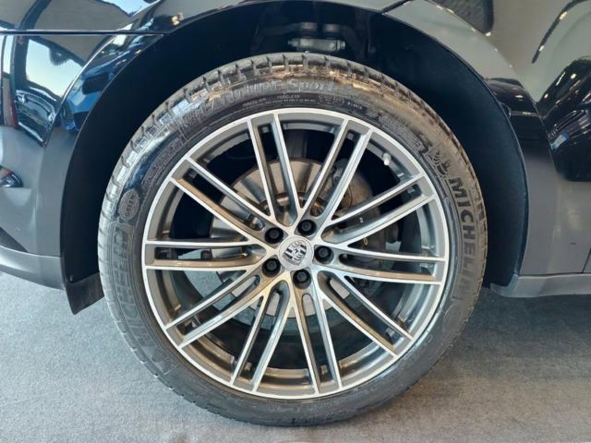 Porsche Macan 2.0 (7)