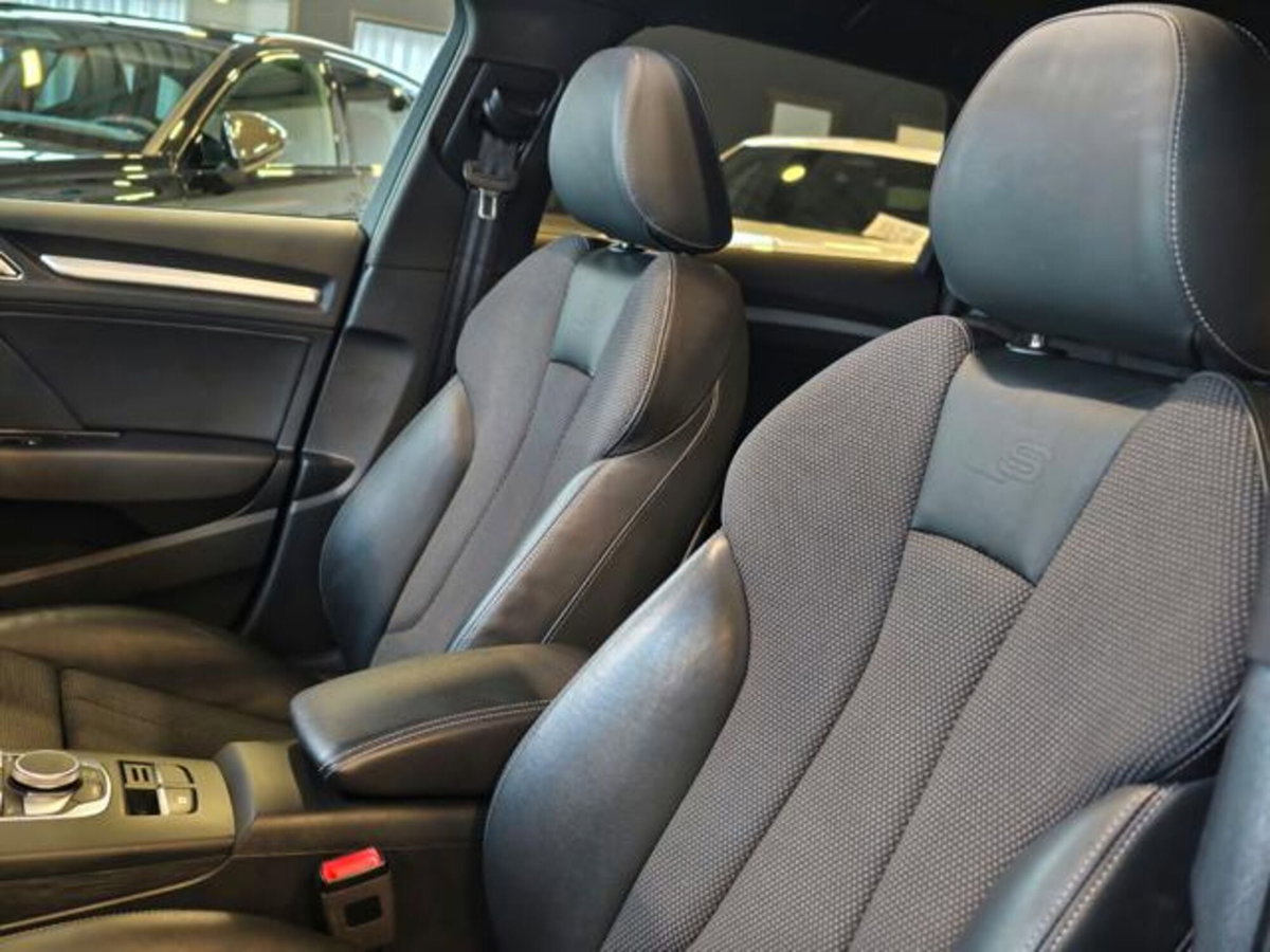 Audi A3 2.0 TDI S tronic Attraction (10)