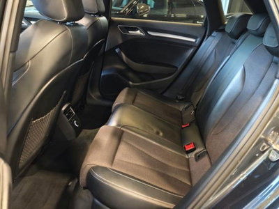 Audi A3 2.0 TDI S tronic Attraction (13)