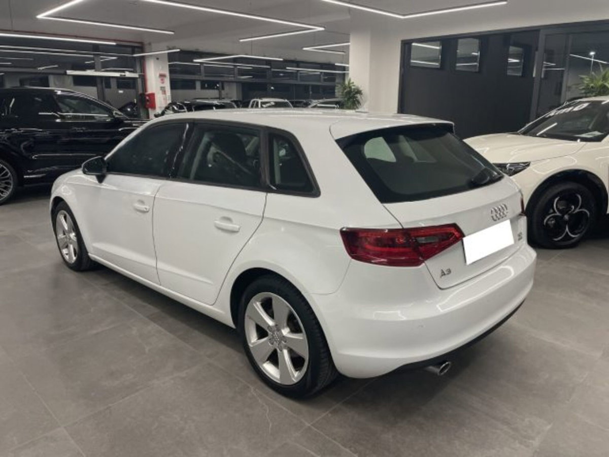 Audi A3 Sportback 1.6 TDI clean diesel Ambition (11)
