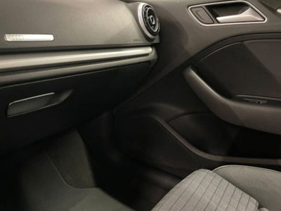 Audi A3 Sportback 1.6 TDI clean diesel Ambition (18)