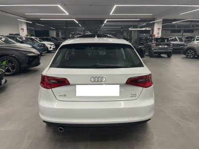 Audi A3 Sportback 1.6 TDI clean diesel Ambition (6)