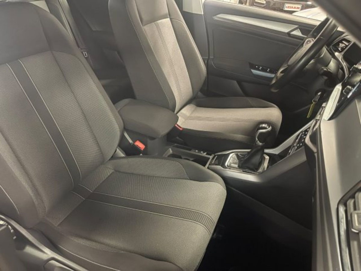 Volkswagen T-Roc 1.0 TSI Life (12)