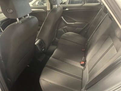 Volkswagen T-Roc 1.0 TSI Life (16)
