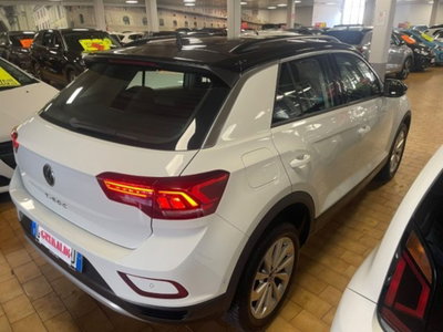 Volkswagen T-Roc 1.0 TSI Life (5)