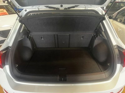 Volkswagen T-Roc 1.0 TSI Life (7)