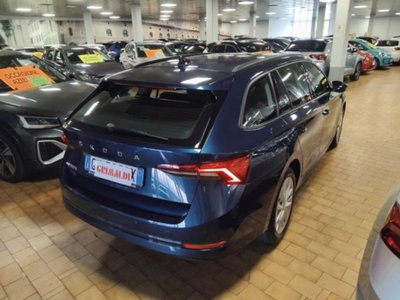 Skoda Octavia Station Wagon 1.5 DSG Wagon Executive G-Tec (6)