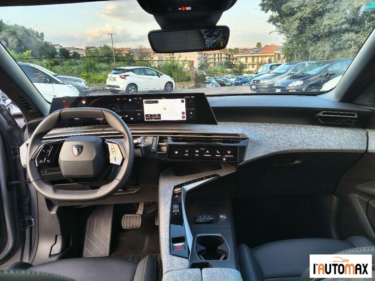Peugeot 3008 1.2 hybrid Allure Business 145cv e-dcs6 (11)