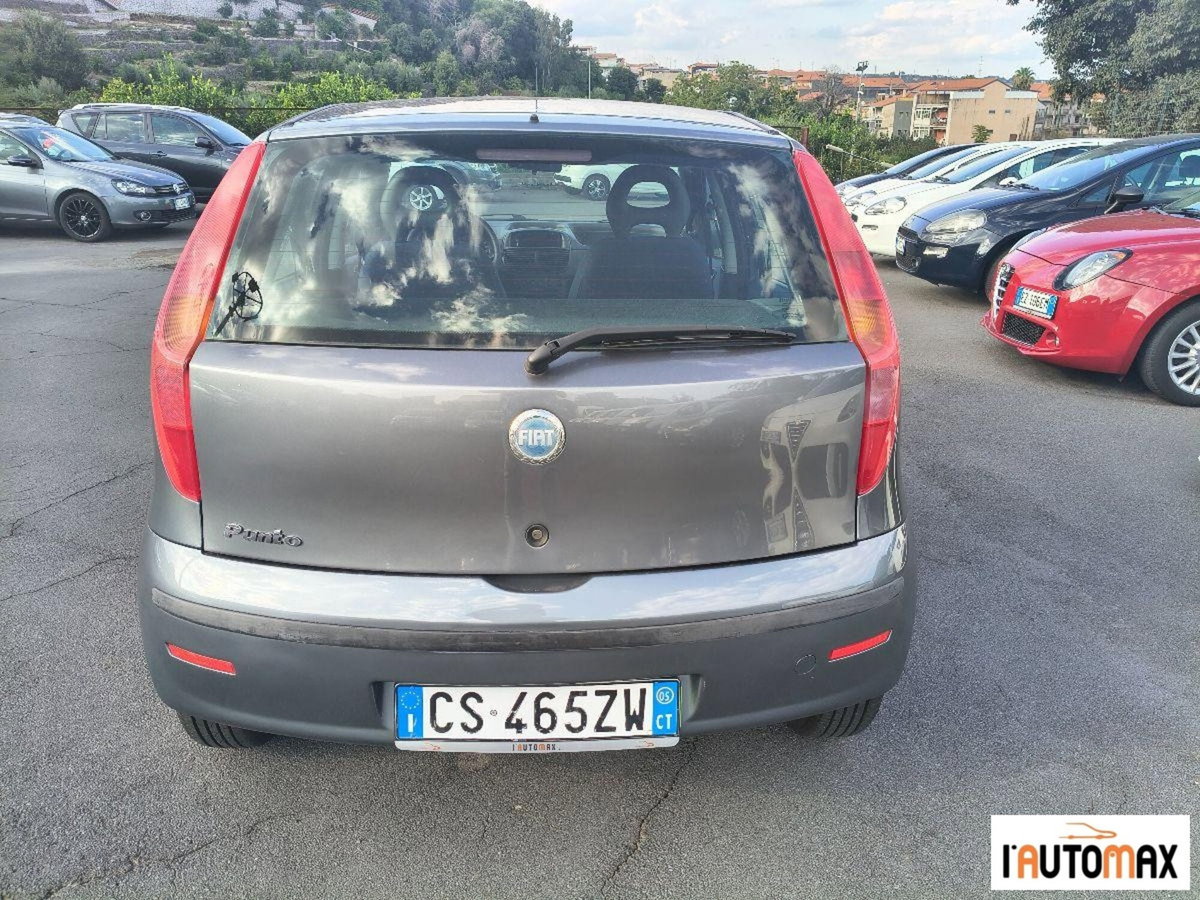 Fiat Punto 1.2 5 porte Actual (6)