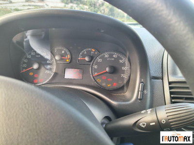 Fiat Punto 1.2 5 porte Actual (9)