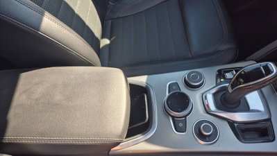 Alfa Romeo Stelvio Stelvio 2.2 Turbodiesel 190 CV AT8 Q4 Sprint (8)