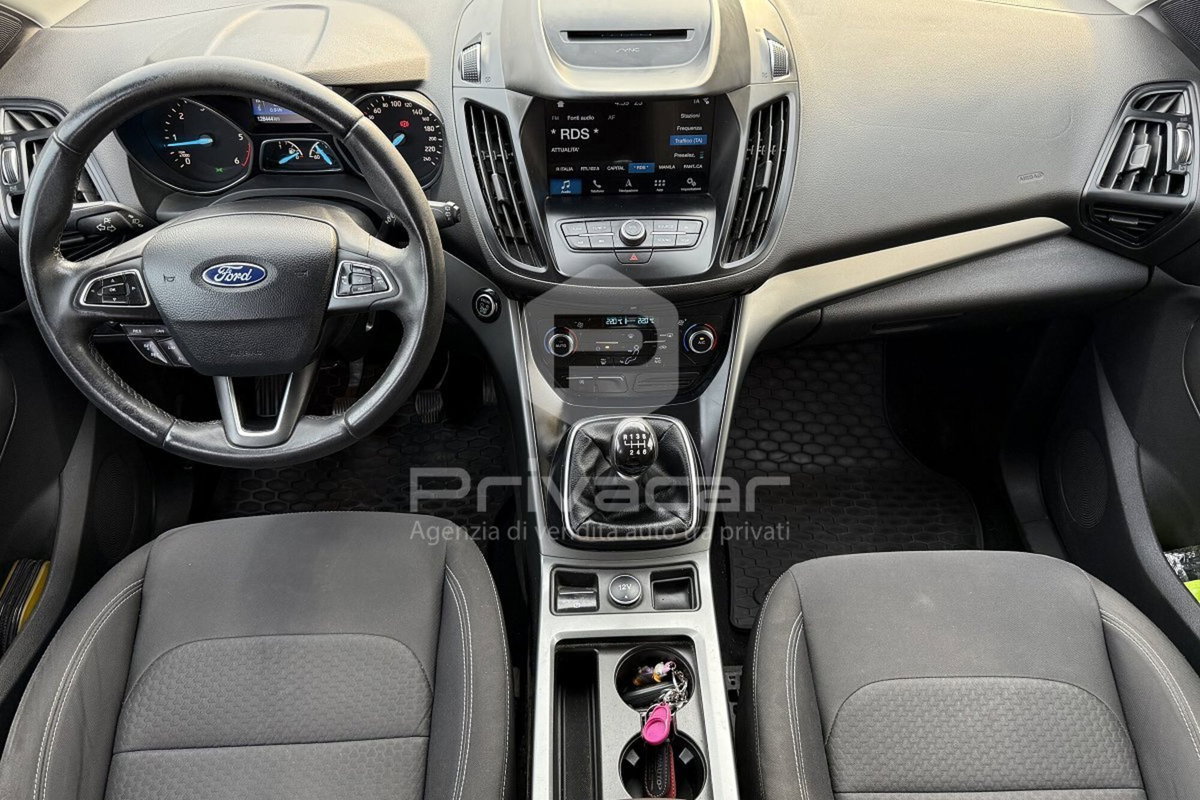 Ford Kuga 1.5 TDCI 120 CV S&S 2WD Business (12)