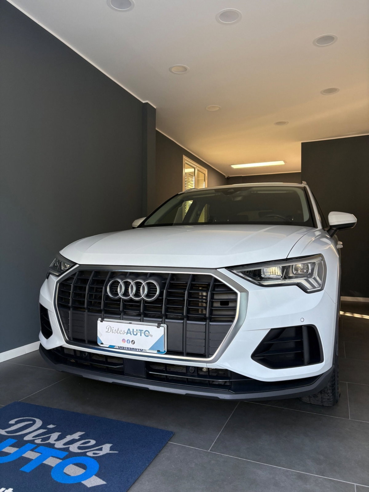 Audi Q3 35 TDI quattro S tronic Business