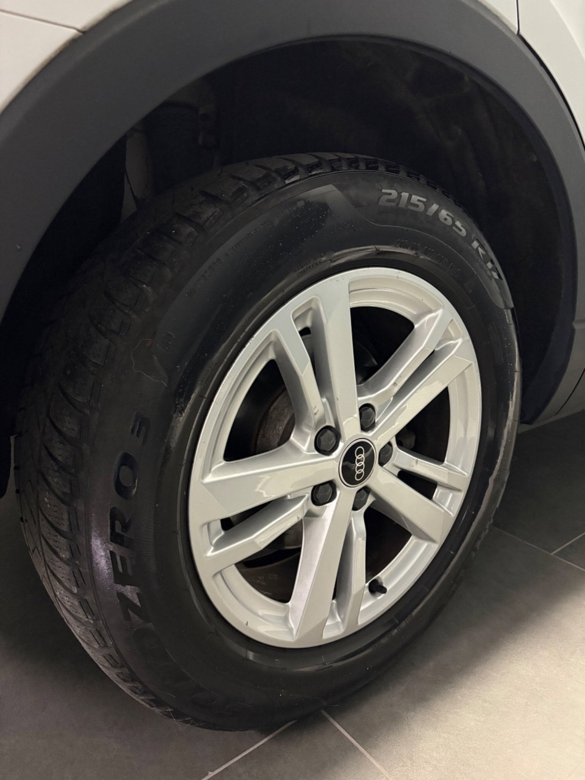 Audi Q3 35 TDI quattro S tronic Business (12)