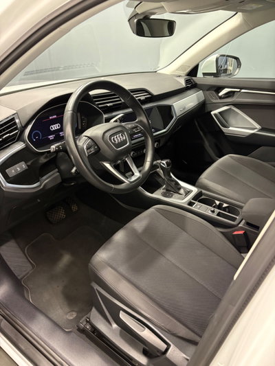 Audi Q3 35 TDI quattro S tronic Business (14)