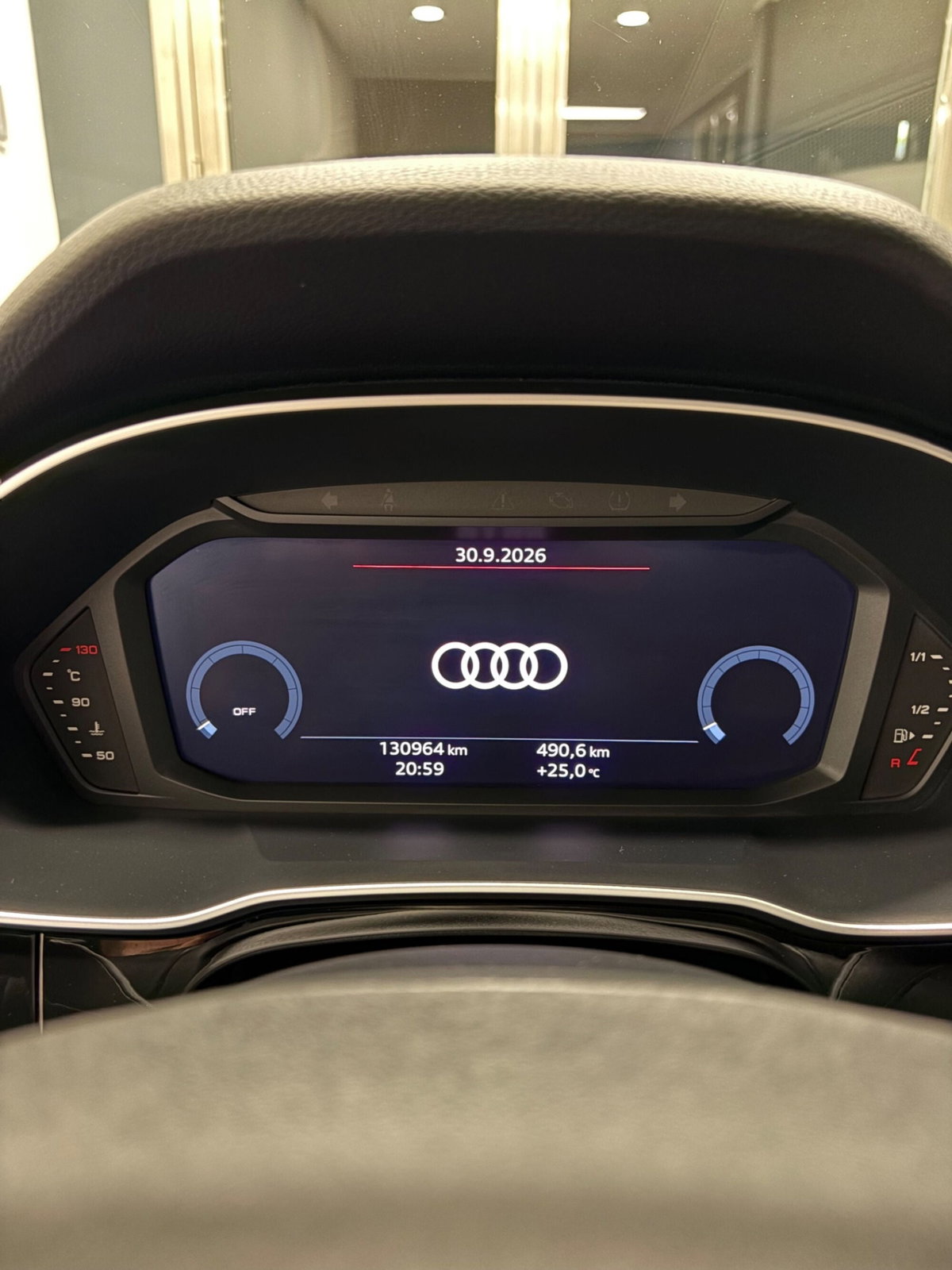 Audi Q3 35 TDI quattro S tronic Business (15)